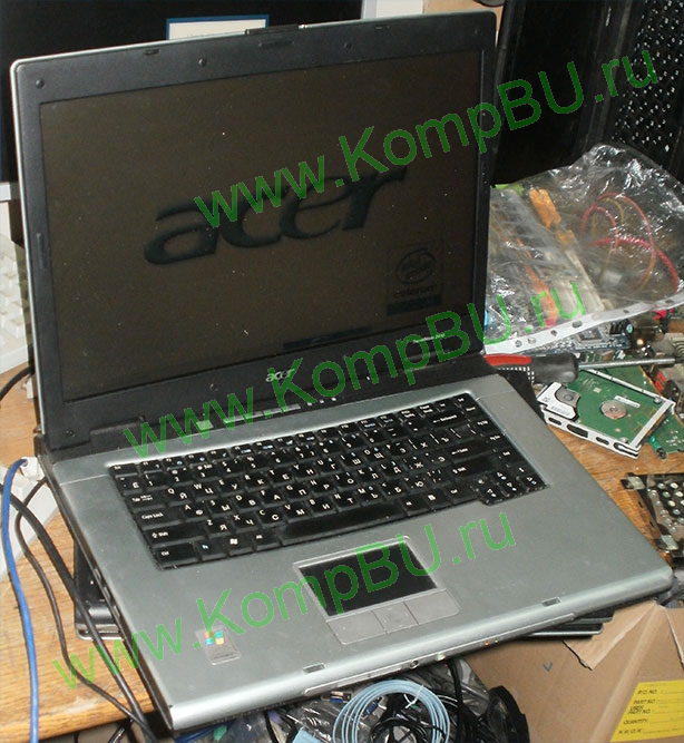 ДЕФЕКТНЫЙ НЕДОУКОМПЛЕКТОВАННЫЙ ноутбук Acer TravelMate 2410 (2413WLC) (Intel Celeron M370 1.5Ghz /256Mb DDR2 /40Gb IDE /DVDRW DL /sound /LAN /15.4" TFT 1280x800)